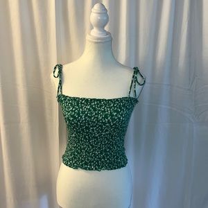NWOT Women’s Cropped Smocked Green and White Tube Top